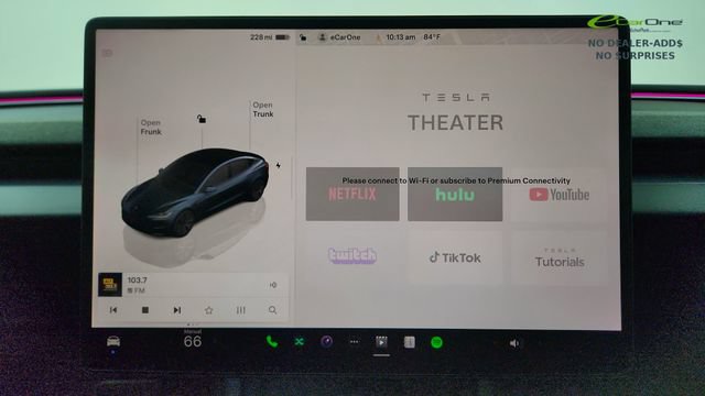 Used 2025 Tesla Model 3 Long Range AWD/4WD image 44