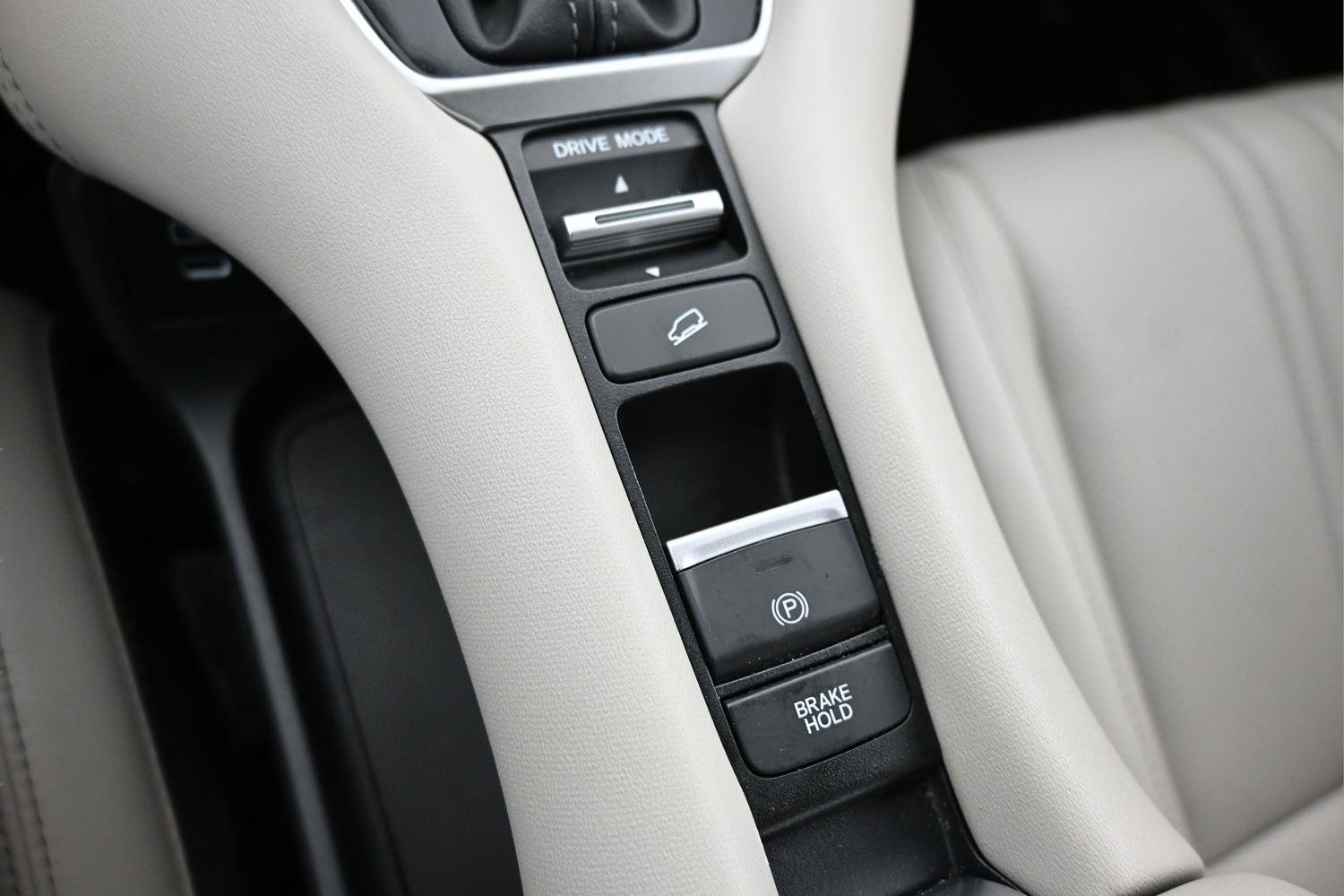 Used 2024 Honda HR-V EX-L image 21