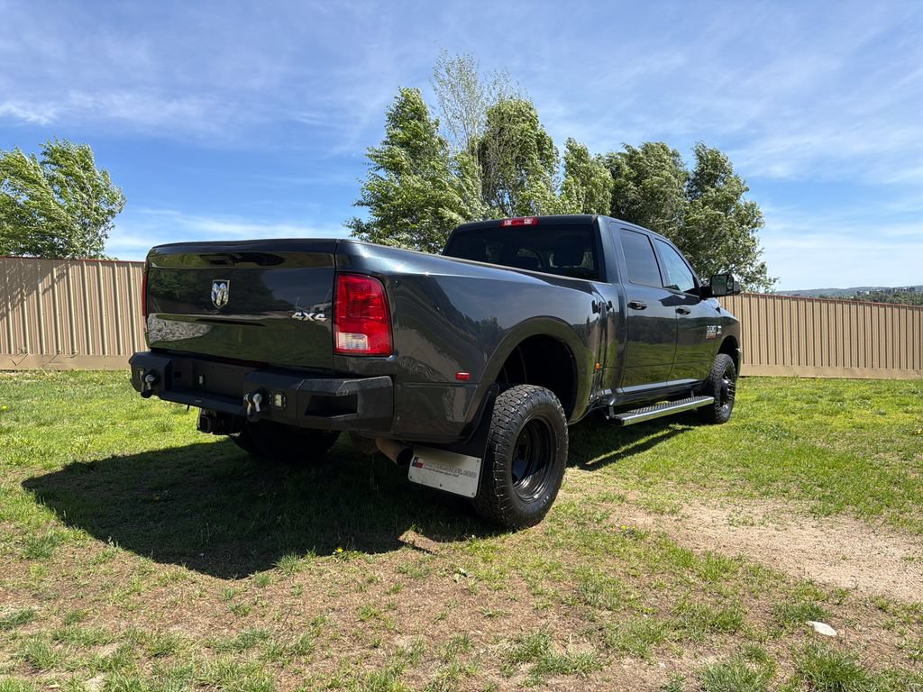 Used 2018 RAM 3500 Tradesman w/ Chrome Appearance Group AWD/4WD image 8