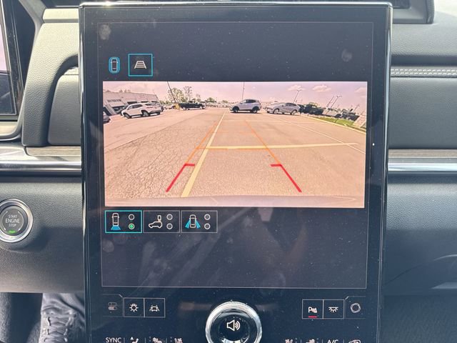 New 2026 GMC Terrain Denali w/ LPO, Black Badging Package image 17