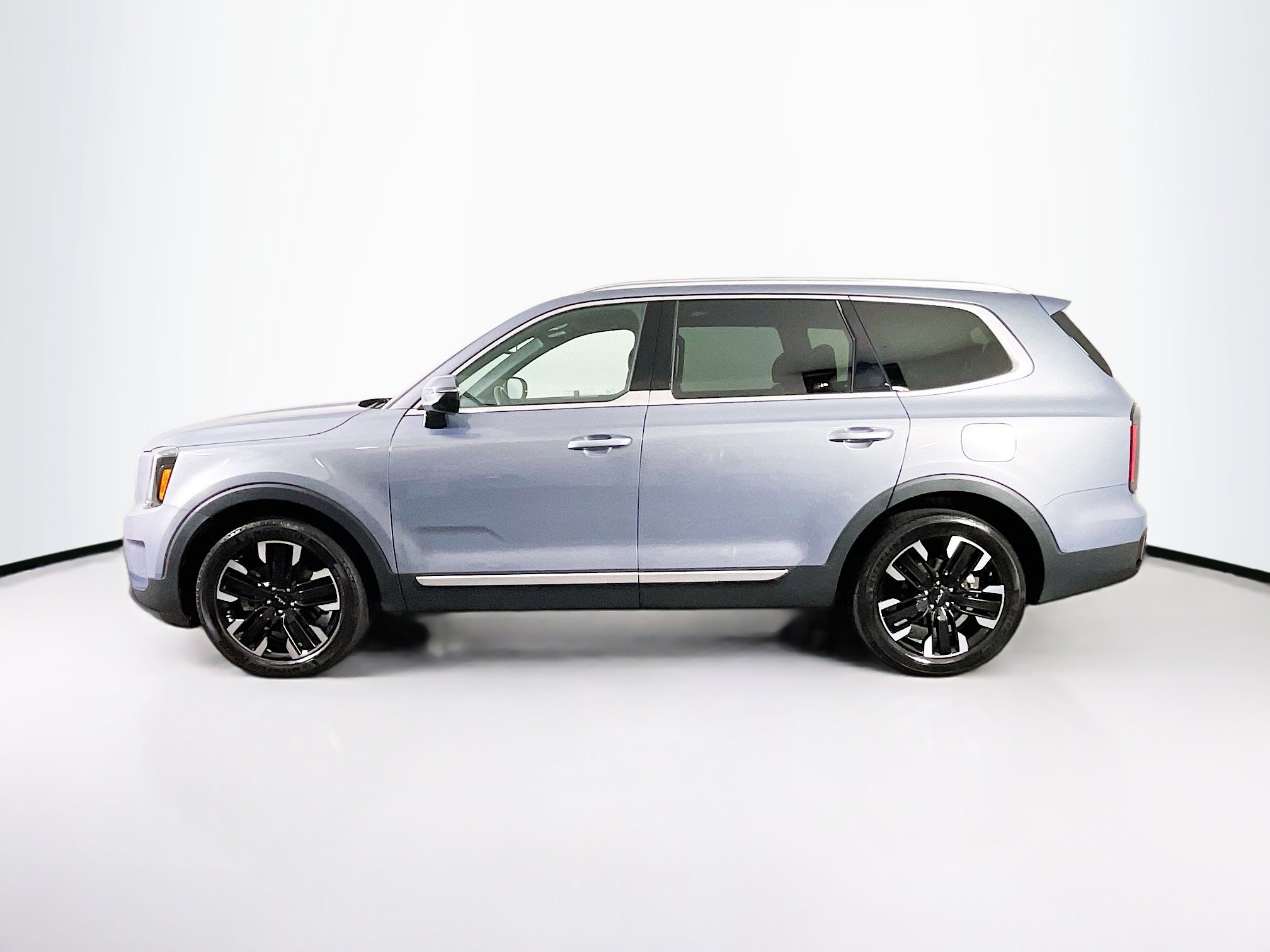 Used 2024 Kia Telluride SX image 4