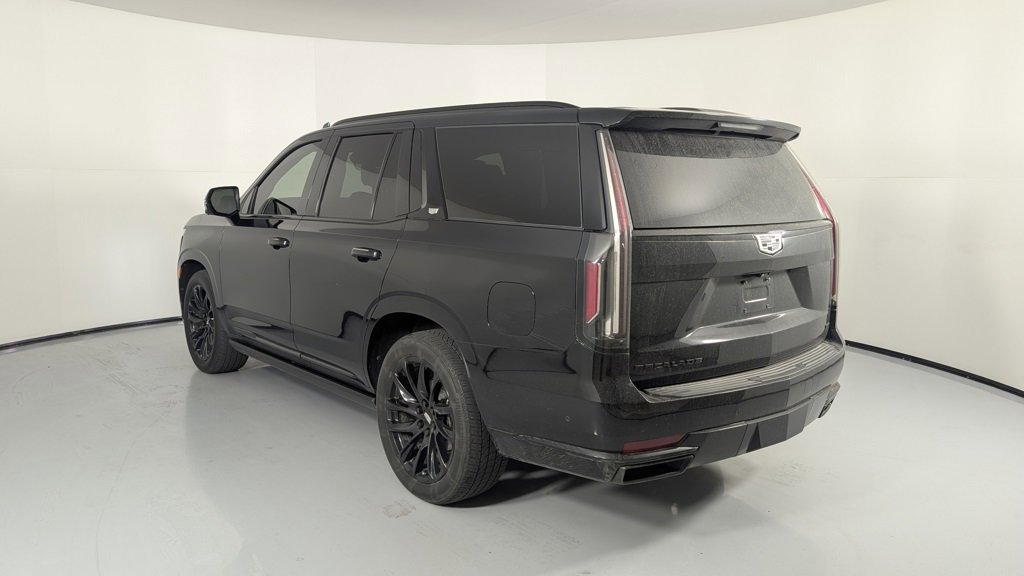 Used 2023 Cadillac Escalade Sport Platinum w/ LPO, ONYX Package image 4