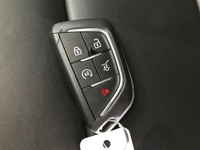 Certified 2025 Cadillac XT4 Premium Luxury image 23