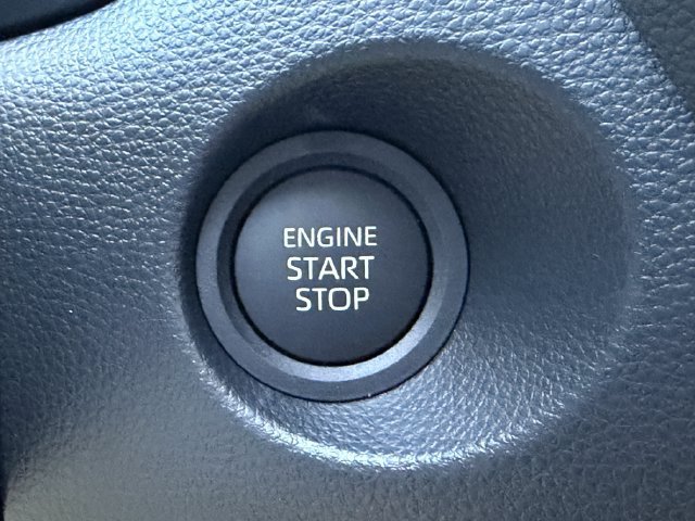New 2026 Toyota Corolla Cross XLE w/ Convenience Package FWD image 18