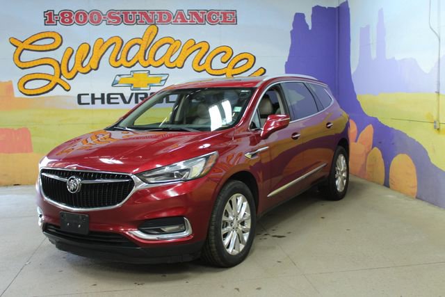 Used 2018 Buick Enclave Essence w/ Experience Buick Package AWD/4WD image 2