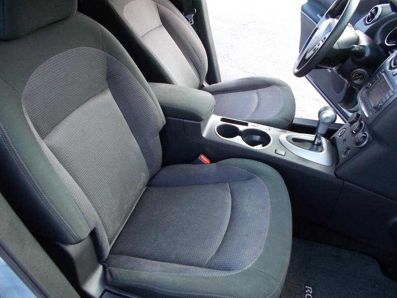 Used 2013 Nissan Rogue SV w/ Premium Pkg image 20