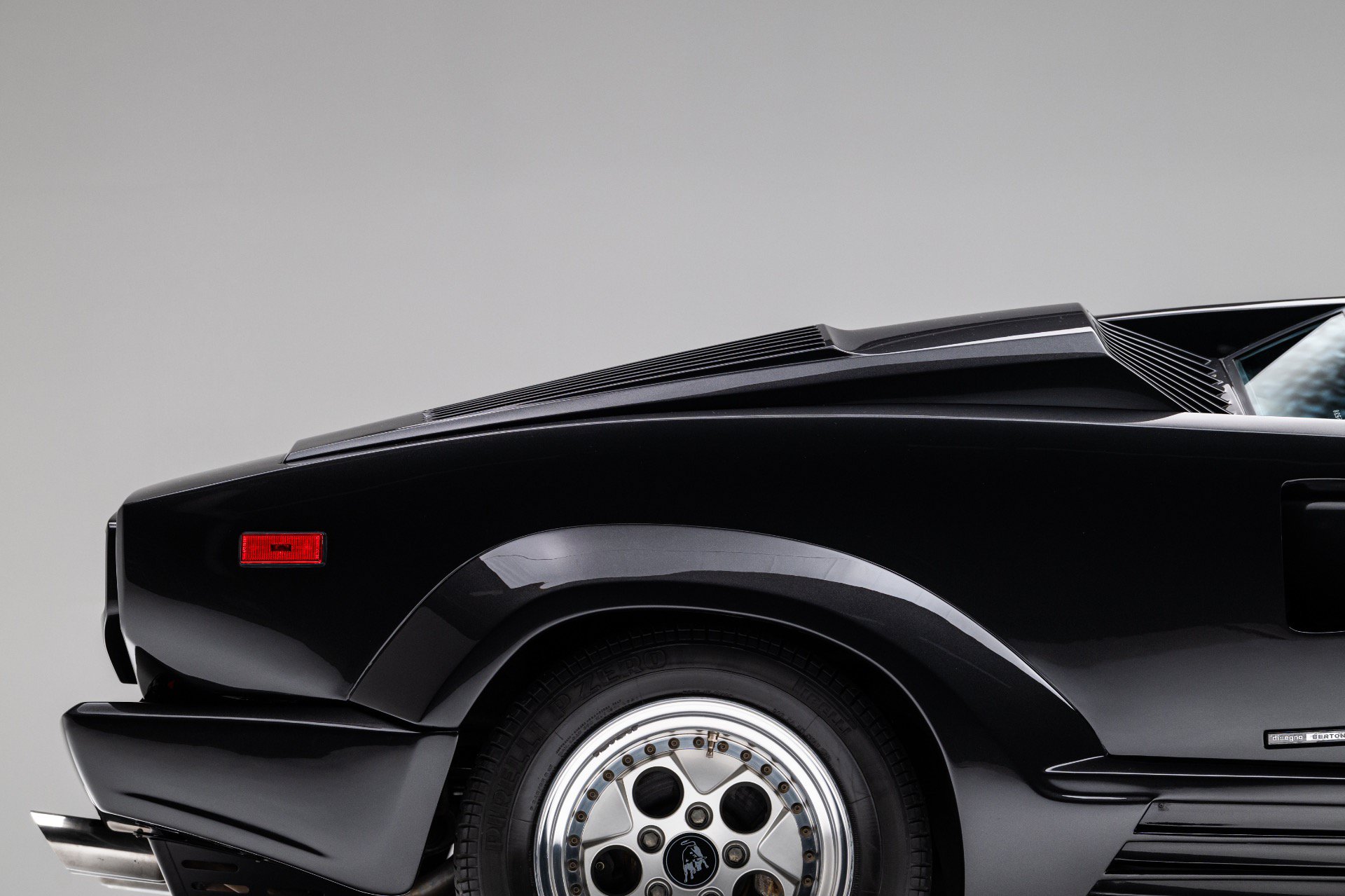 Used 1989 Lamborghini Countach Coupe RWD image 36
