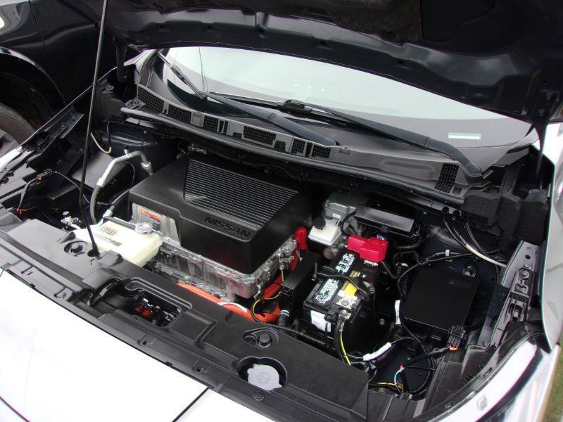 Used 2022 Nissan Leaf S FWD image 19
