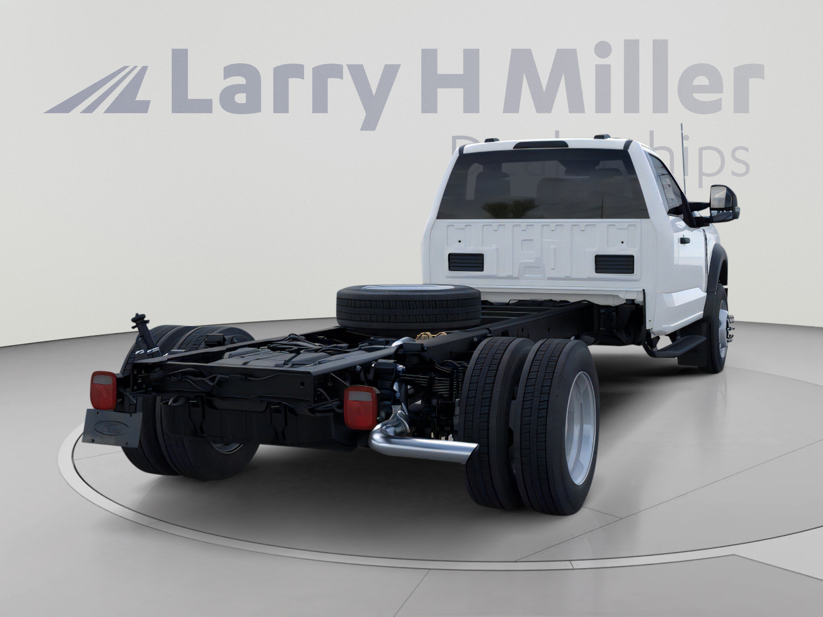 New 2026 Ford F450 XL w/ XL Chrome Package RWD image 8