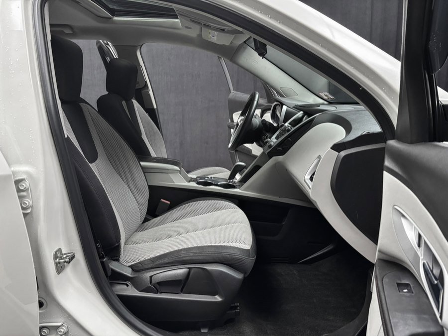 Used 2013 Chevrolet Equinox LT image 27