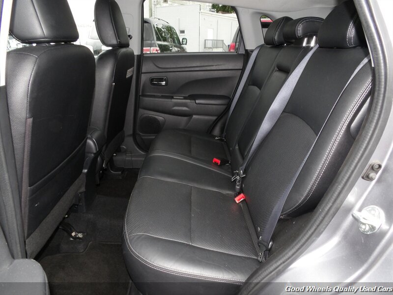 Used 2016 Mitsubishi Outlander Sport SEL AWD/4WD image 14