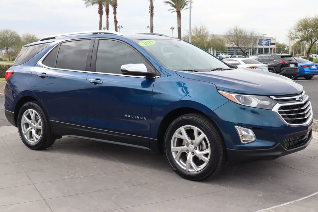 Used 2019 Chevrolet Equinox Premier image 3