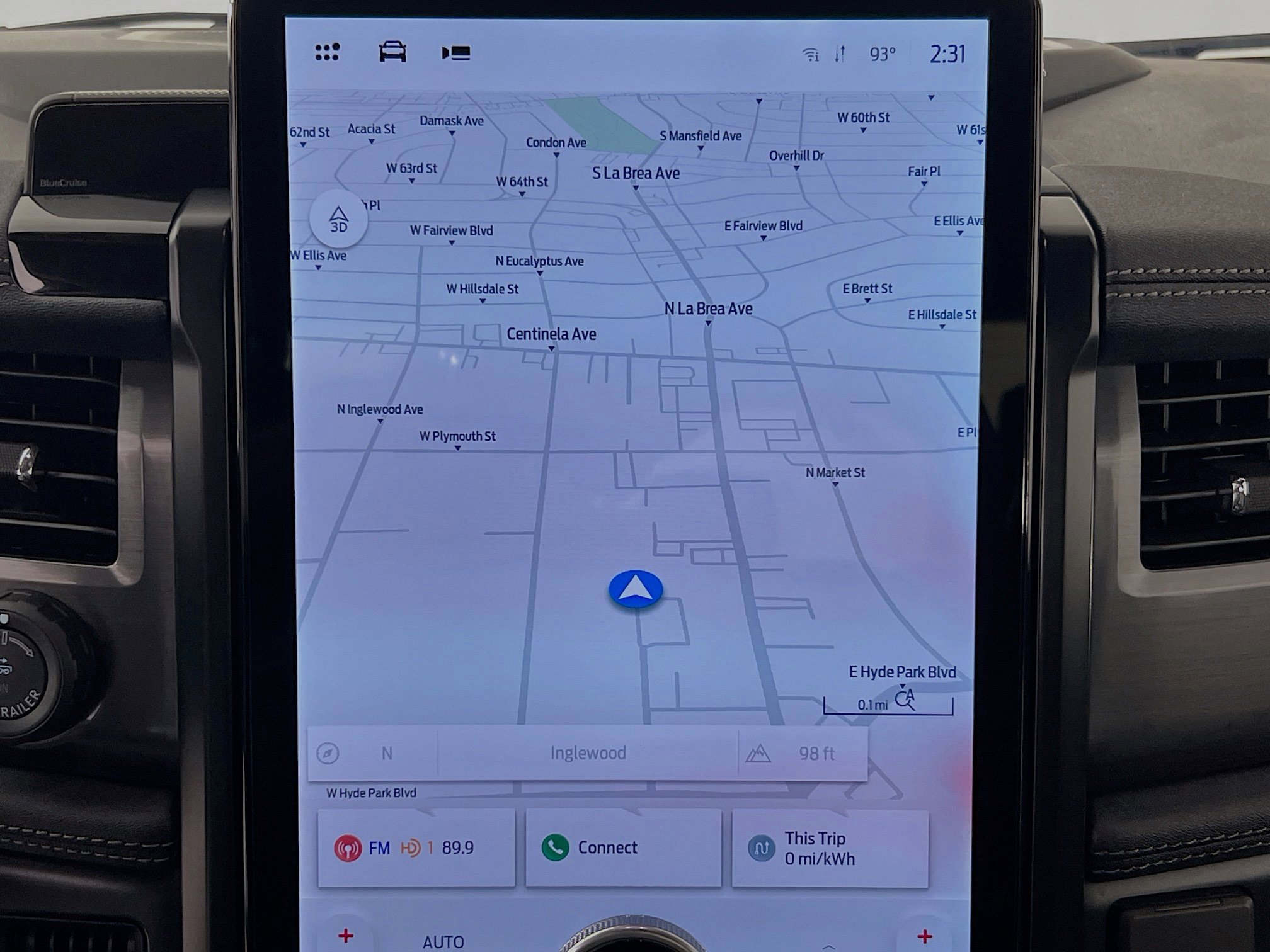 Used 2025 Ford F150 Lightning Flash image 13