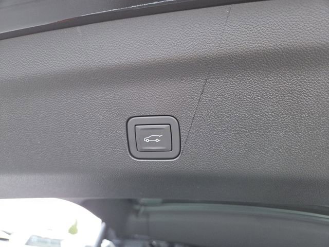 New 2026 GMC Yukon XL Denali w/ Sun & Power Step Package image 21