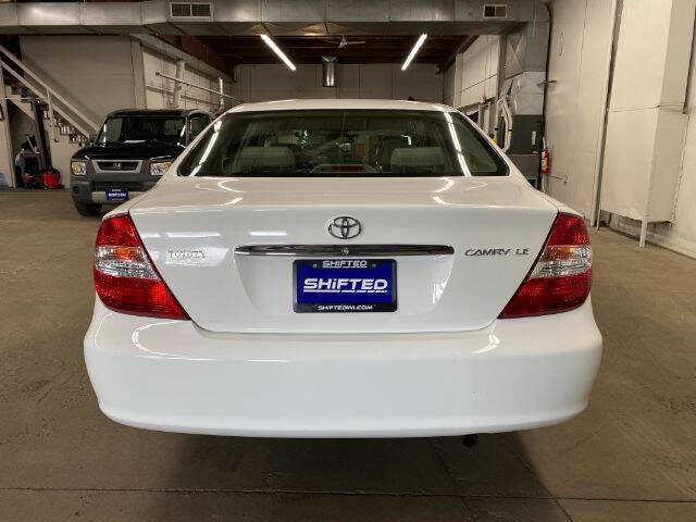 Used 2003 Toyota Camry LE image 3
