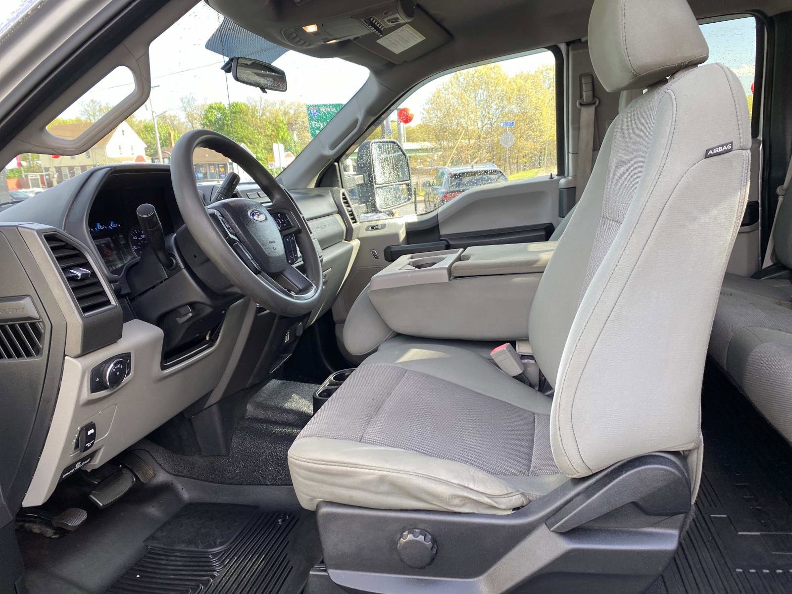 Used 2019 Ford F250 XL w/ STX Appearance Package AWD/4WD image 12