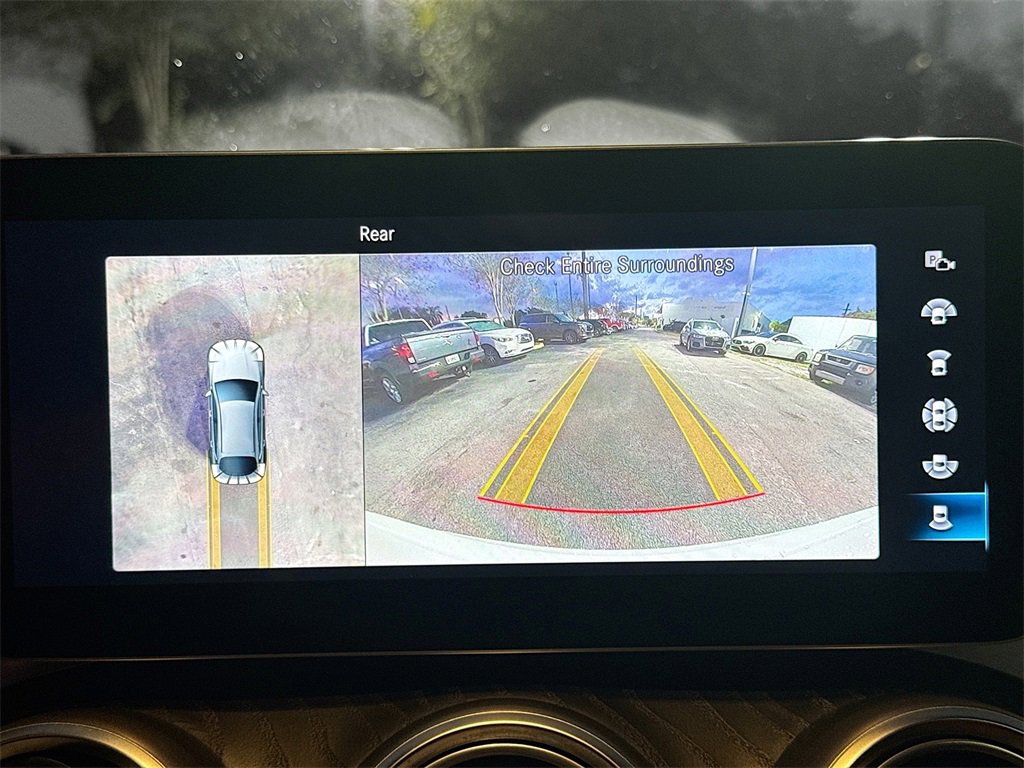 Used 2022 Mercedes-Benz GLC 300 4MATIC Coupe image 15