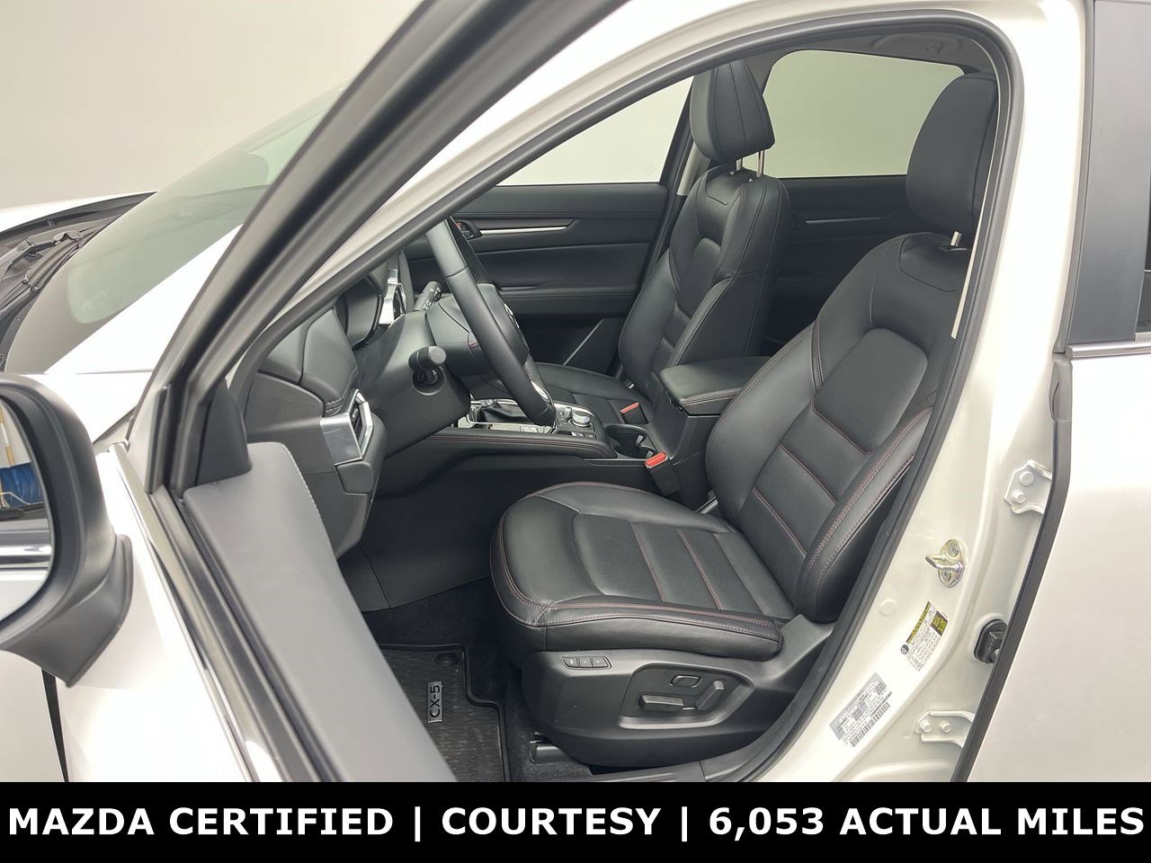 Certified 2025 MAZDA CX-5 Carbon Edition image 10