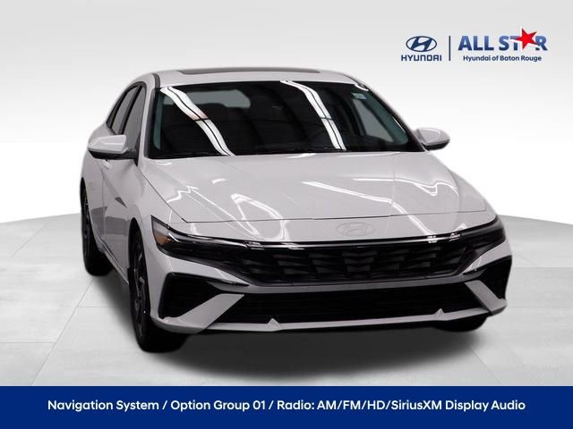 Certified 2025 Hyundai Elantra SEL image 1