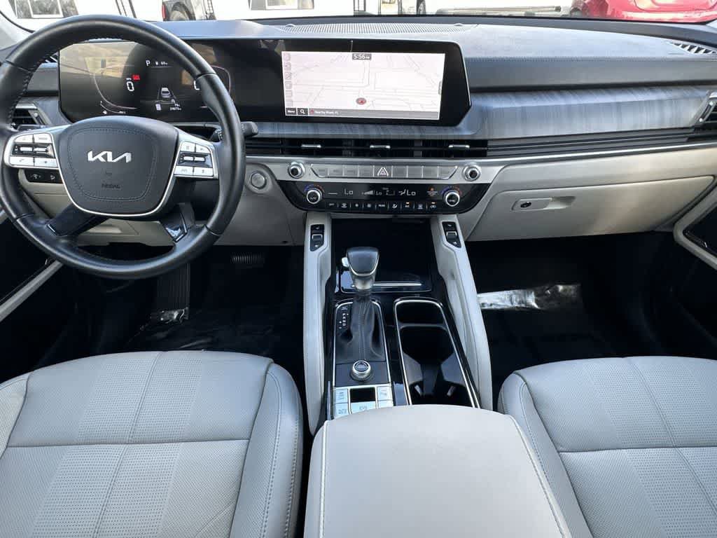 Used 2023 Kia Telluride EX w/ EX Captain's Chair Package FWD image 24