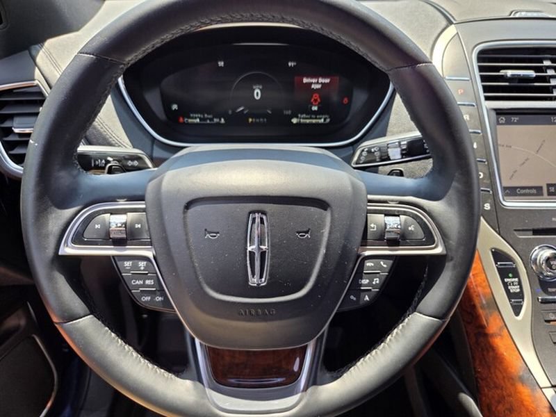 Used 2020 Lincoln Nautilus Reserve w/ Cargo Utility Package AWD/4WD image 26