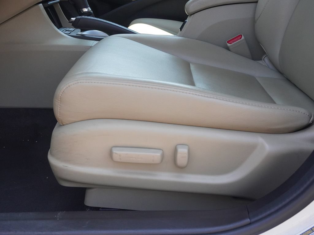 Used 2016 Acura ILX FWD image 25
