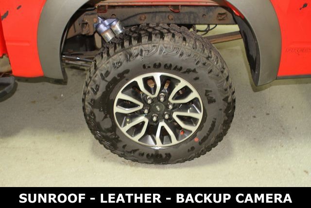 Used 2012 Ford F150 Raptor w/ Raptor Luxury Pkg image 11