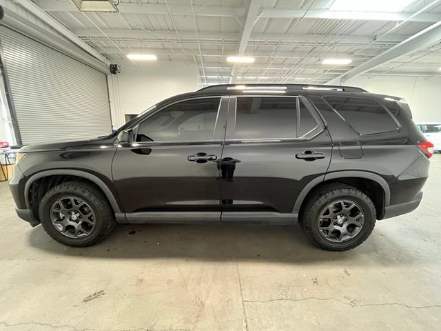 Used 2024 Honda Pilot TrailSport image 6