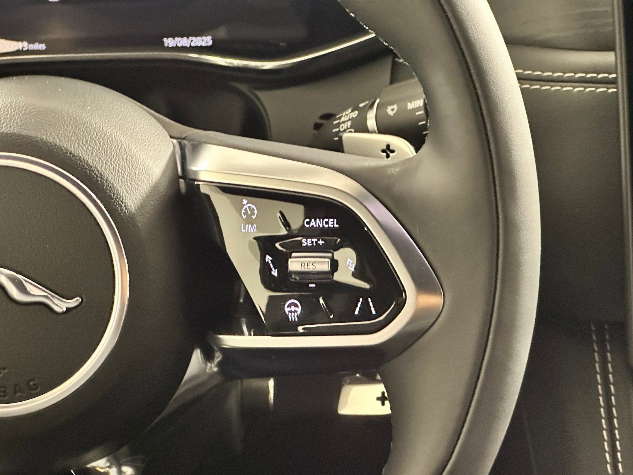 New 2026 Jaguar F-PACE R-Dynamic S image 21