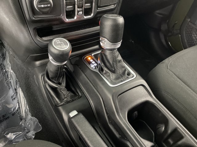 Used 2022 Jeep Wrangler Unlimited Sport AWD/4WD image 30