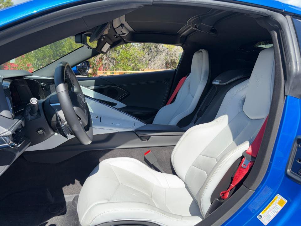 Used 2024 Chevrolet Corvette Stingray Preferred Cpe w/ Stealth Interior Trim Package RWD image 34