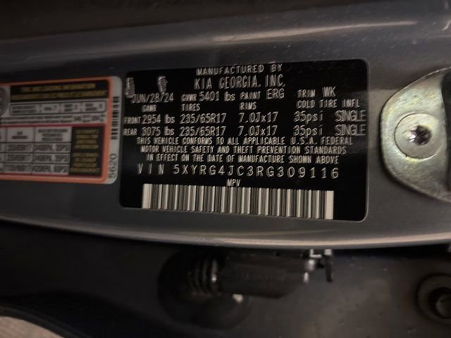 Certified 2024 Kia Sorento LX image 12