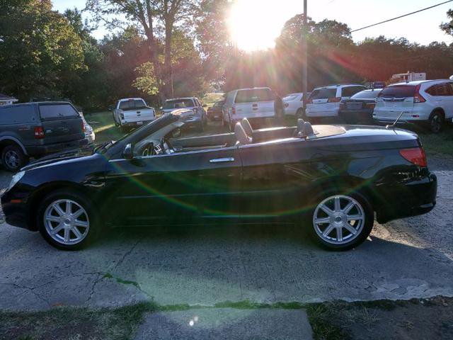 Used 2008 Chrysler Sebring Limited w/ Luxury Group image 20