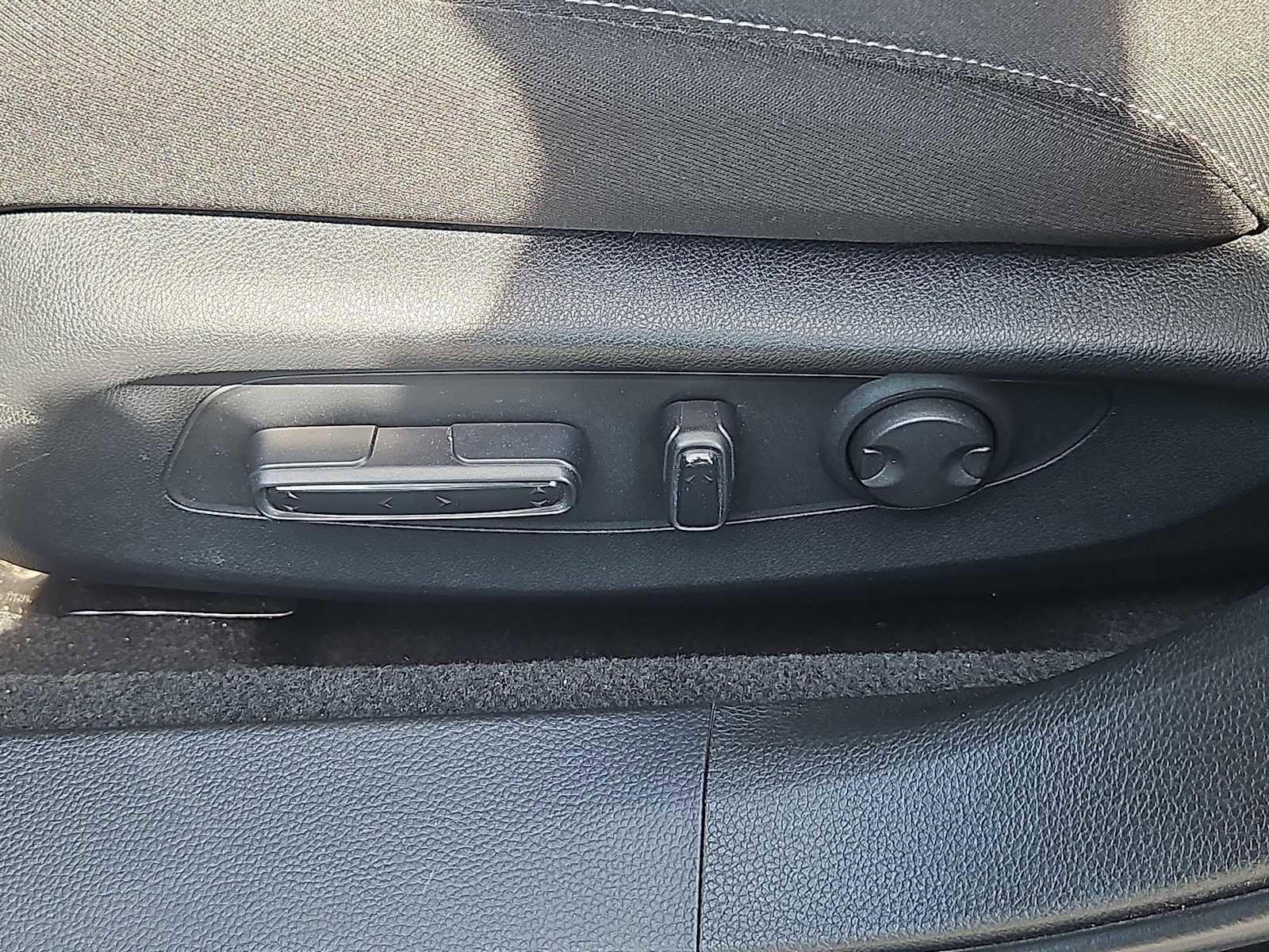Used 2024 Honda Accord Sport image 14