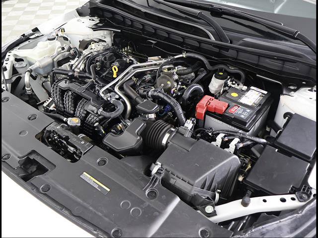 Used 2024 Nissan Altima 2.5 SR w/ SR Premium Package FWD image 11