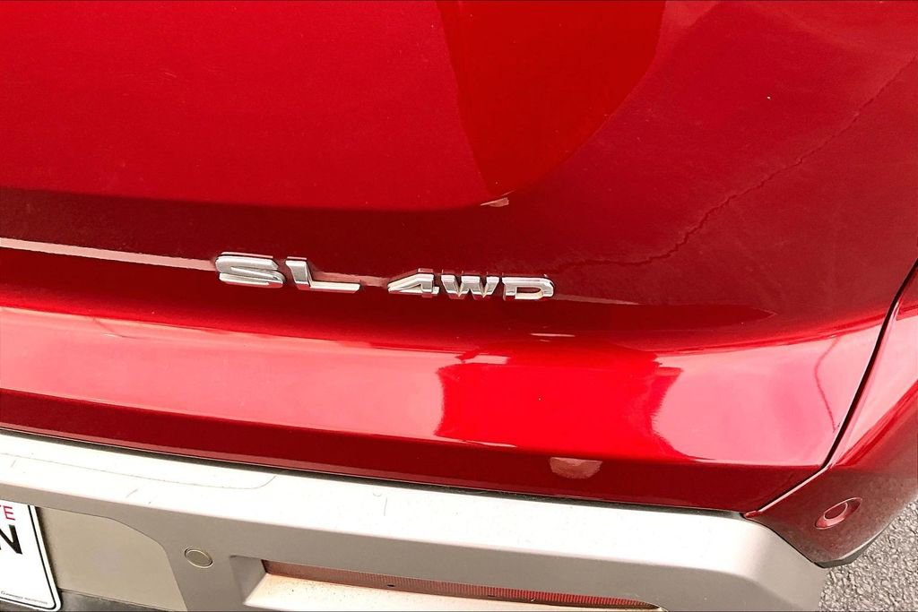 Used 2022 Nissan Pathfinder SL image 24