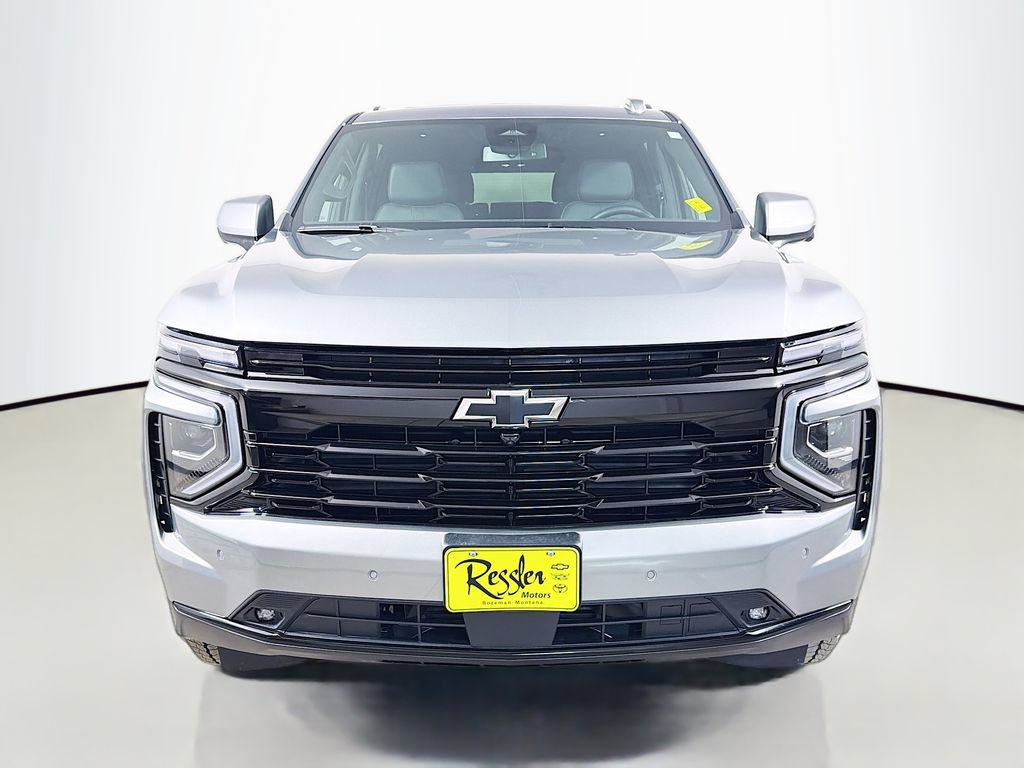 Used 2026 Chevrolet Suburban RST w/ Comfort Package AWD/4WD image 2