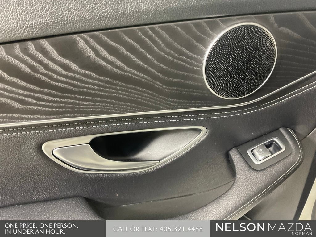 Used 2016 Mercedes-Benz C 300 Sedan image 20