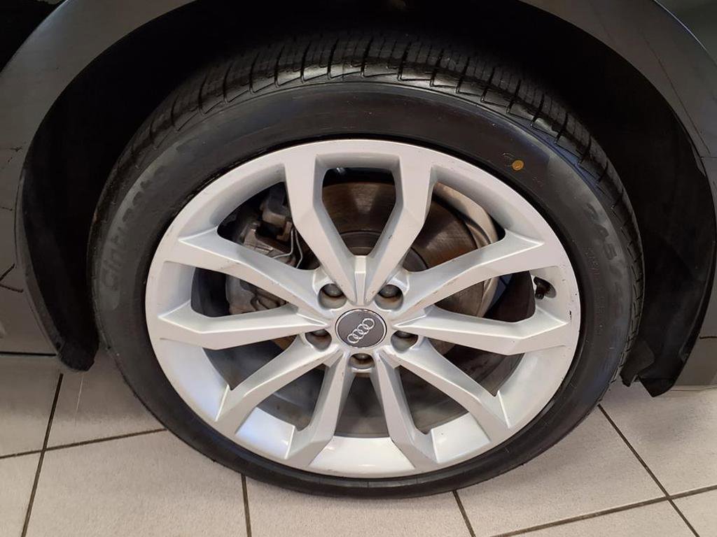 Used 2019 Audi A4 2.0T Premium w/ Convenience Package image 8