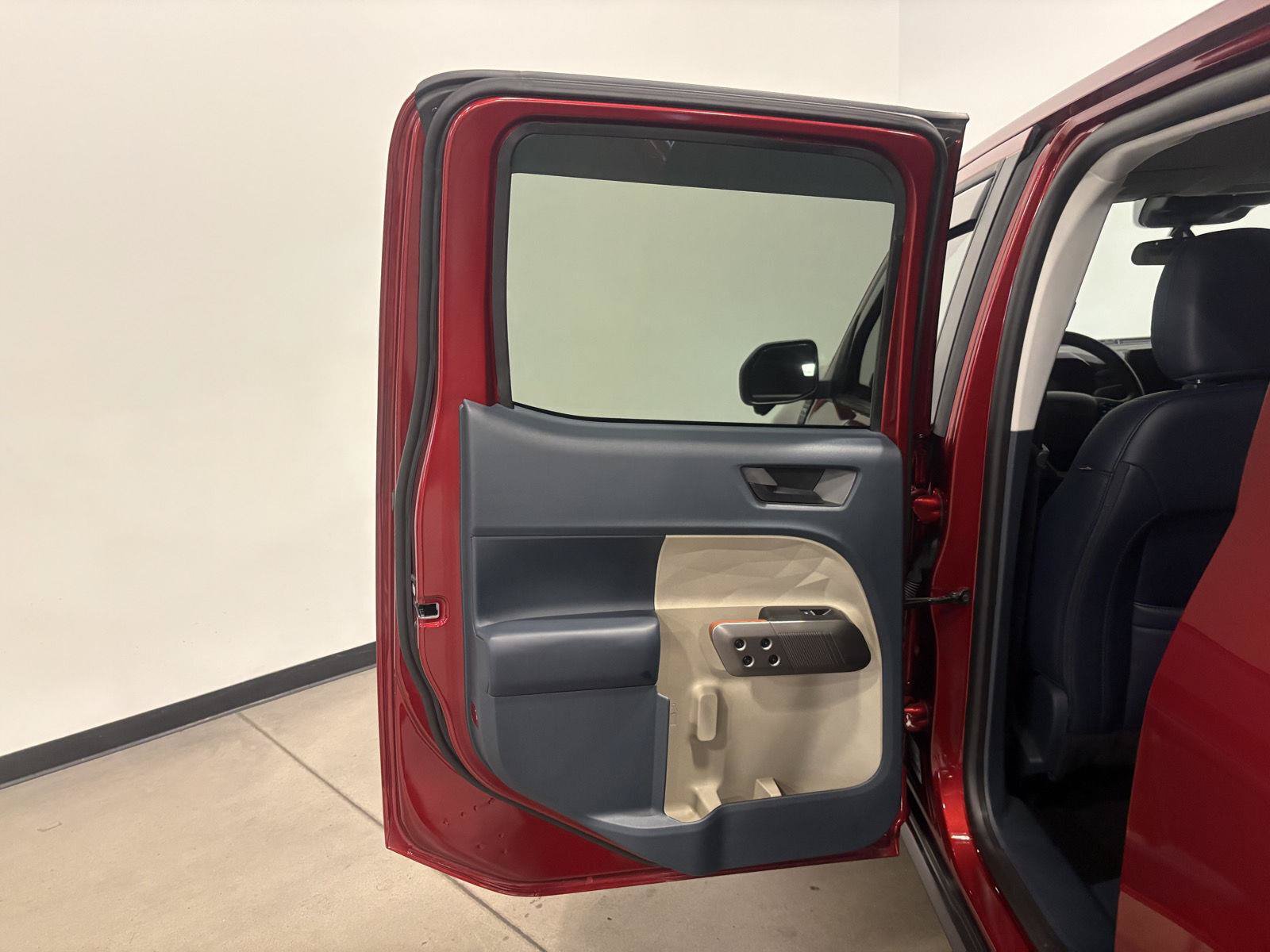 Used 2026 Ford Maverick Lariat AWD/4WD image 22