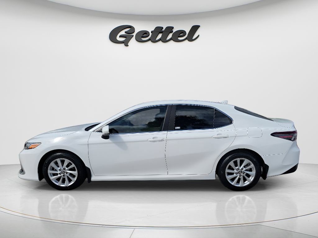 Certified 2023 Toyota Camry LE image 7