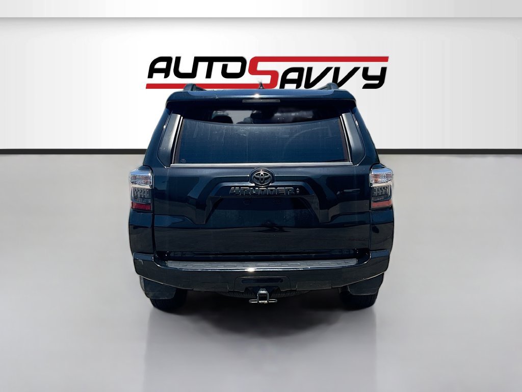 Used 2023 Toyota 4Runner SR5 AWD/4WD image 6