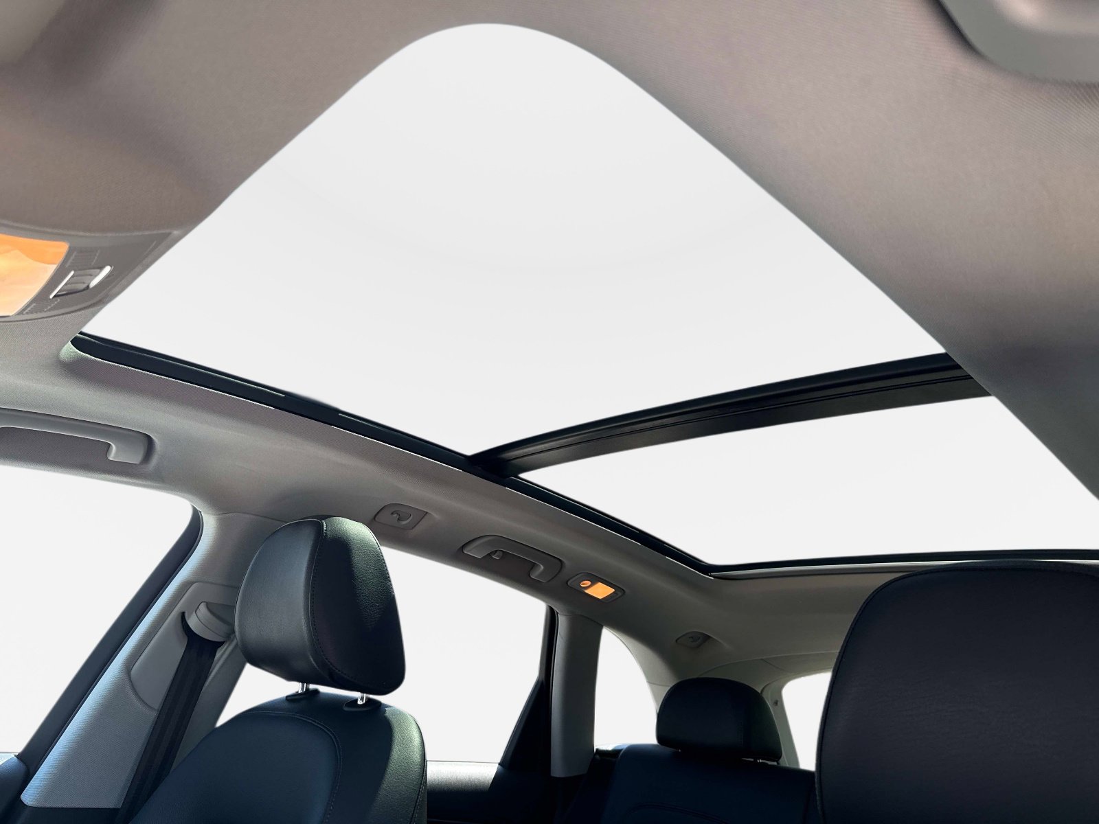 Used 2016 Audi Q5 2.0T Premium Plus w/ Technology Package image 22