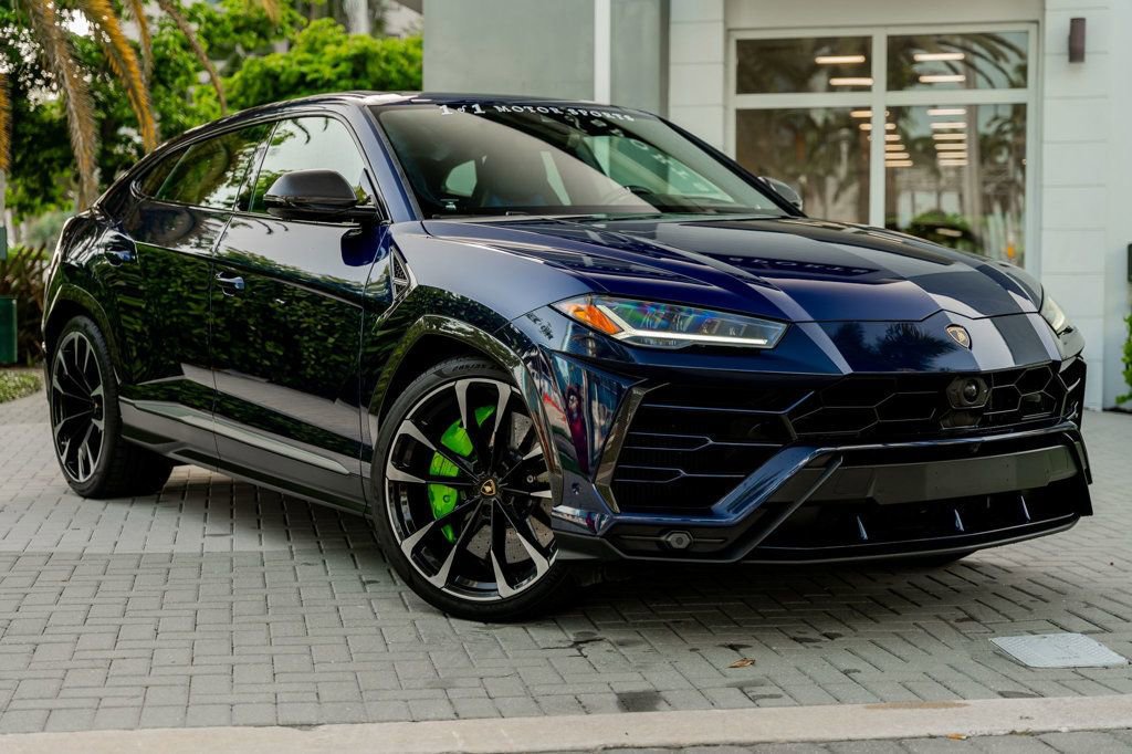 Used 2020 Lamborghini Urus image 7