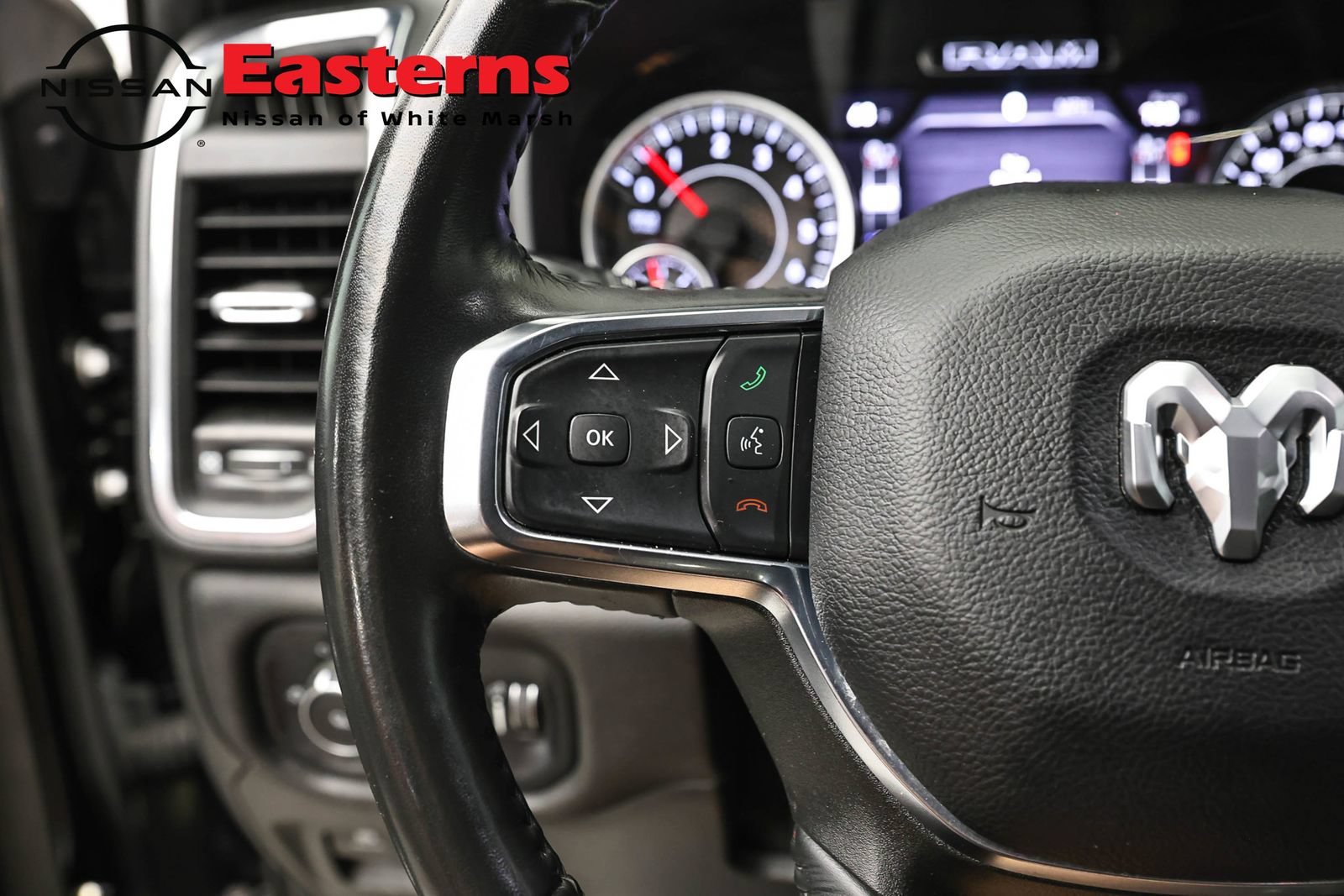 Used 2024 RAM 1500 Laramie RWD image 15