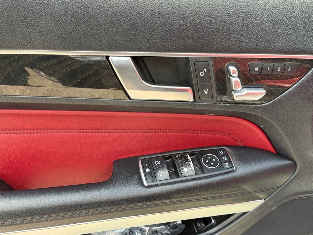 Used 2017 Mercedes-Benz E 400 Coupe image 11