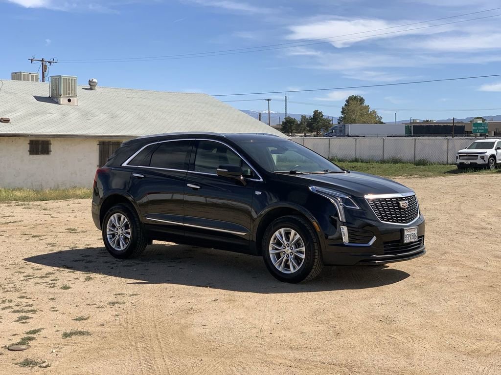 Certified 2022 Cadillac XT5 Luxury image 3