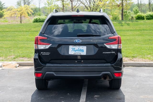 Used 2020 Subaru Forester Premium AWD/4WD image 30