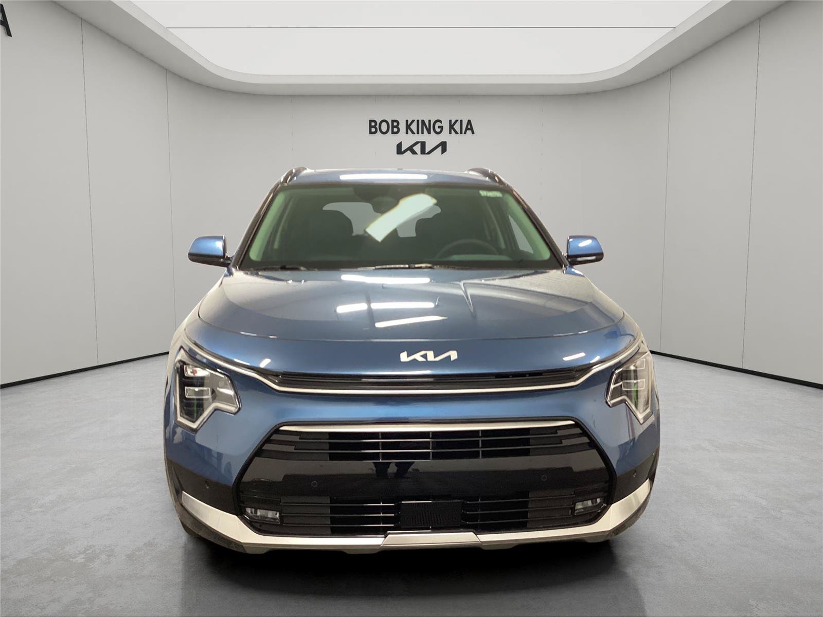 New 2026 Kia Niro SX Touring FWD image 8