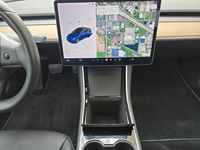 Used 2019 Tesla Model 3 Long Range RWD image 33